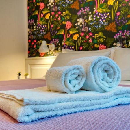 Dimora Claudia - Elegante Matrimoniale Con Bagno, Private Rooms, Self Check In, No Reception Milano Exteriör bild